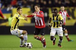 BB体育包含转会期荷甲传出新动向，皇家马德里刷新队史纪录，管理层表态——更衣室稳定，阵容厚度经受考验的词条