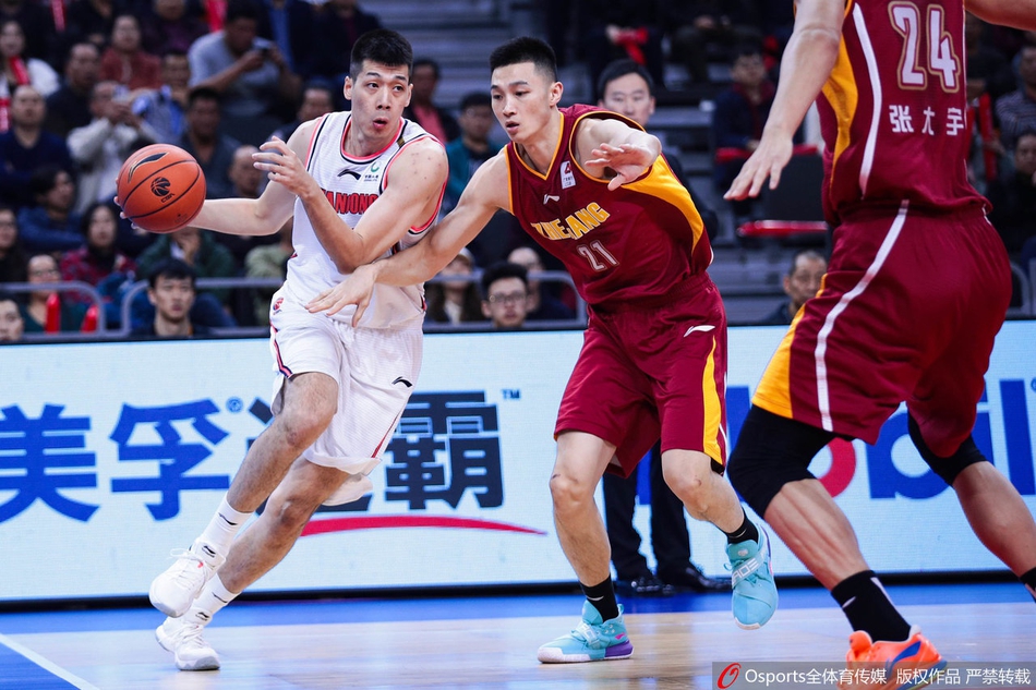 欧联赛程吃紧，深圳男篮集结日强势反弹，底气十足，资深球员宣示担当的简单介绍