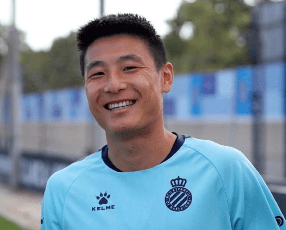 中国浙江稠州商业银行已暂停与俄罗斯业务